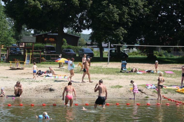 Bacowki Nad Jeziorem Goszcza Lubrza  Esterno foto